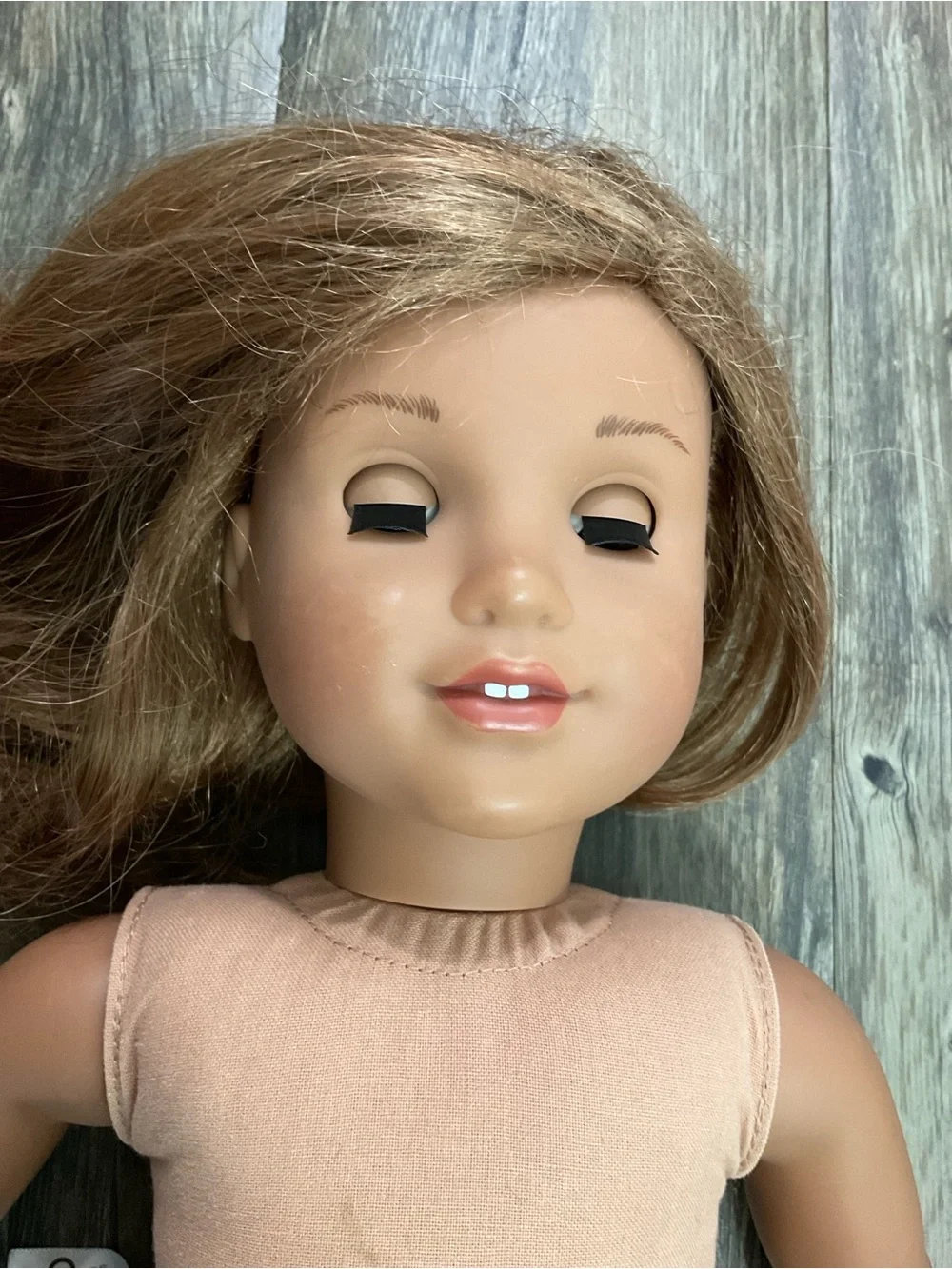 American Girl Doll 2014 18” With Unicorn Faux Fur Outfit